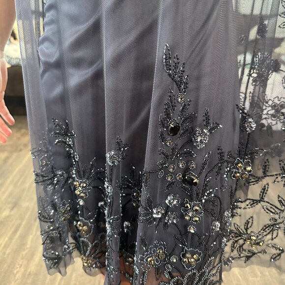 Mac Duggal Rare Charcoal ONE SHOULDER BEADED EMBELLISHED TRAPEZE MINI DRESS Sz 2 - Picture 8 of 10